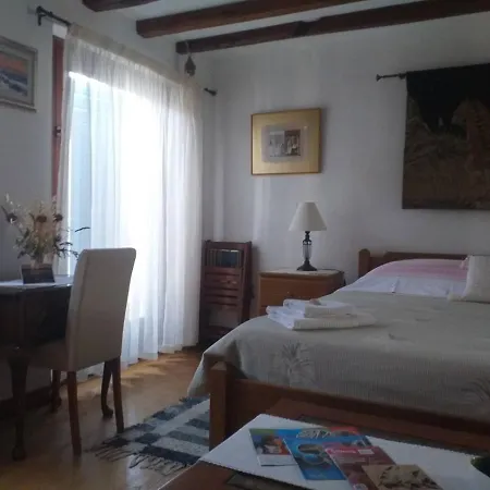 Harbour Vilmin Dvor Villa *