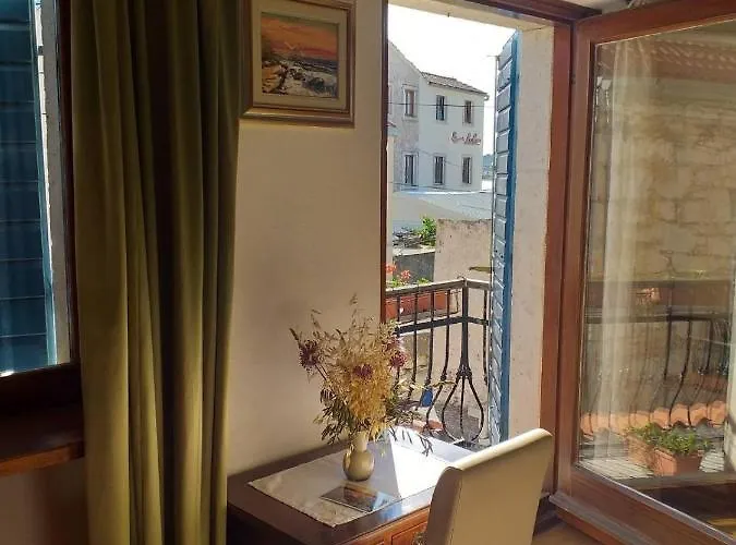 Harbour Vilmin Dvor Villa *